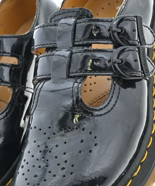 Dr.Martens รองเท้า อื่น
