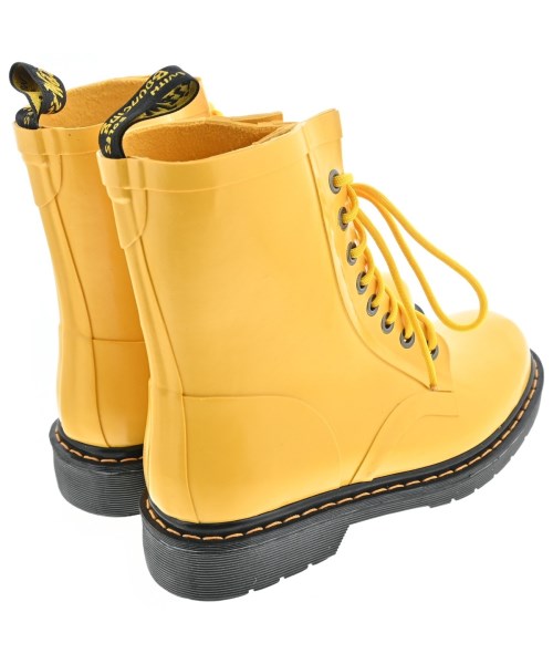 Dr.Martens รองเท้า อื่น