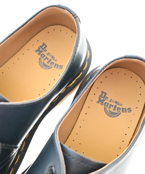 Dr.Martens รองเท้าสวมทางการ