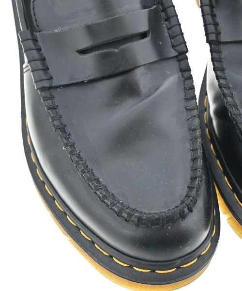Dr.Martens รองเท้าสวมทางการ