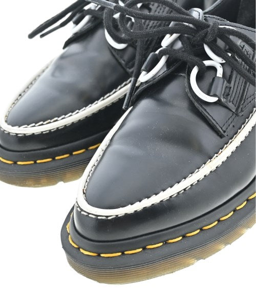 Dr.Martens รองเท้าสวมทางการ