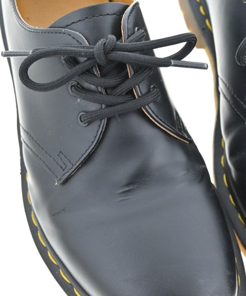 Dr.Martens รองเท้าสวมทางการ