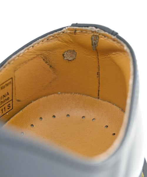 Dr.Martens รองเท้าสวมทางการ