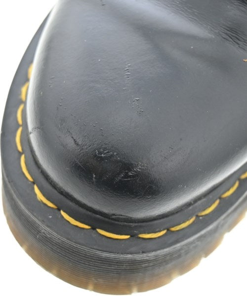 Dr.Martens รองเท้าสวมทางการ