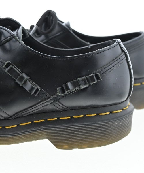 Dr.Martens รองเท้าสวมทางการ