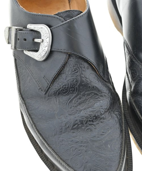 Dr.Martens รองเท้าสวมทางการ