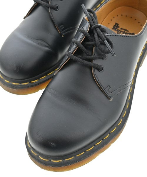 Dr.Martens รองเท้าสวมทางการ
