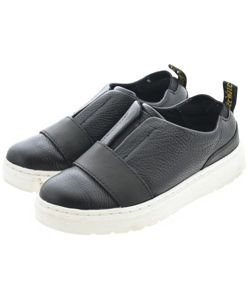 Dr.Martens รองเท้าผ้าใบ