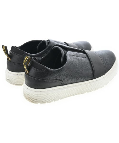 Dr.Martens รองเท้าผ้าใบ