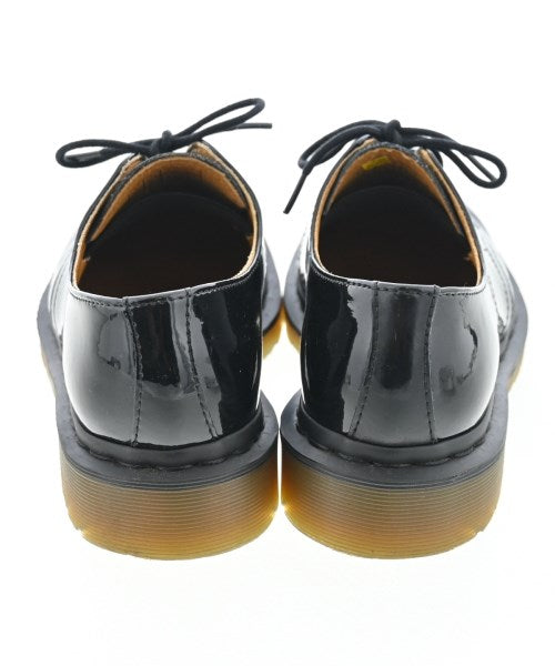 Dr.Martens รองเท้าสวมทางการ