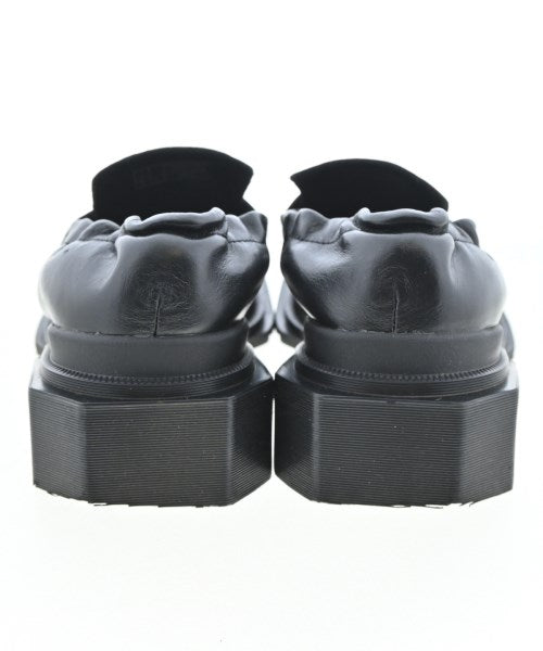 Dr.Martens รองเท้าสวมทางการ