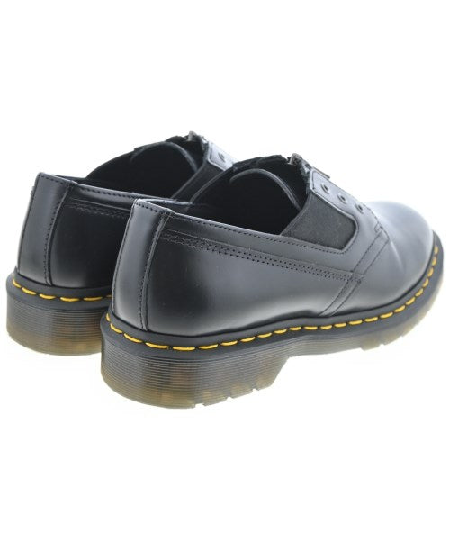 Dr.Martens รองเท้าสวมทางการ
