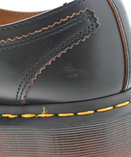 Dr.Martens รองเท้า อื่น