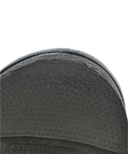 Dr.Martens รองเท้าแตะ