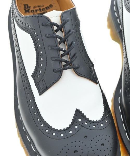 Dr.Martens รองเท้าสวมทางการ