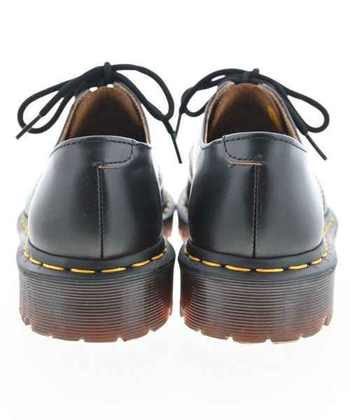 Dr.Martens รองเท้าสวมทางการ