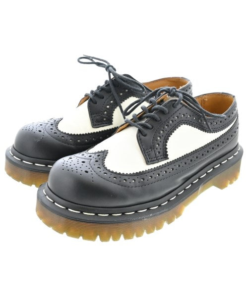 Dr.Martens รองเท้าสวมทางการ
