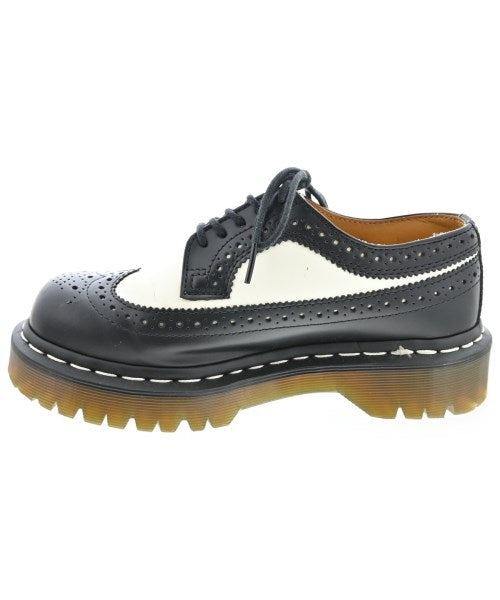 Dr.Martens รองเท้าสวมทางการ