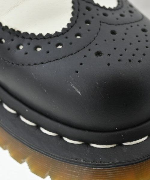 Dr.Martens รองเท้าสวมทางการ
