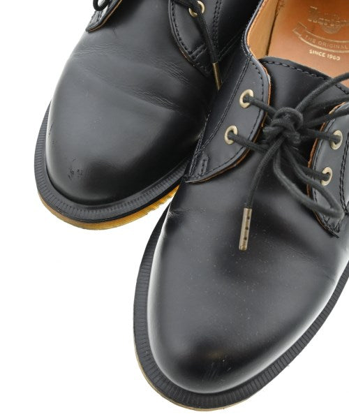 Dr.Martens รองเท้าสวมทางการ