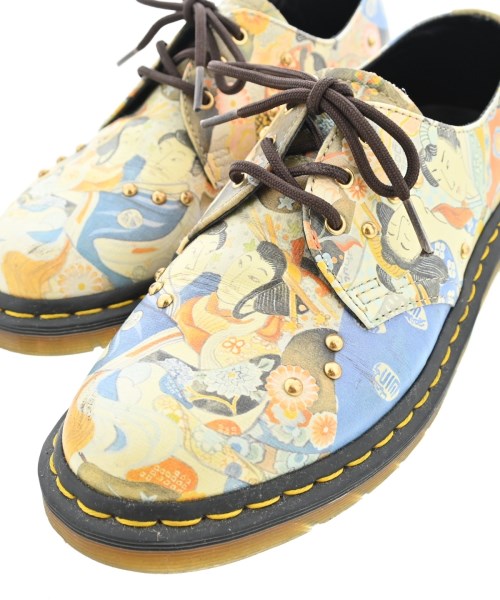 Dr.Martens รองเท้า อื่น