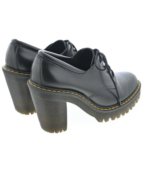 Dr.Martens รองเท้าสวมทางการ