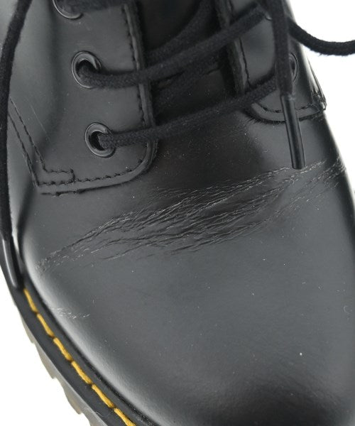 Dr.Martens รองเท้าสวมทางการ