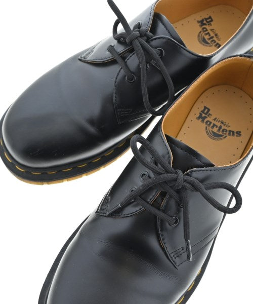 Dr.Martens รองเท้าสวมทางการ
