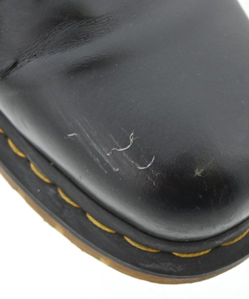 Dr.Martens รองเท้าสวมทางการ