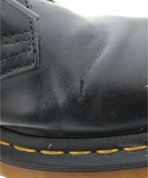 Dr.Martens รองเท้าสวมทางการ