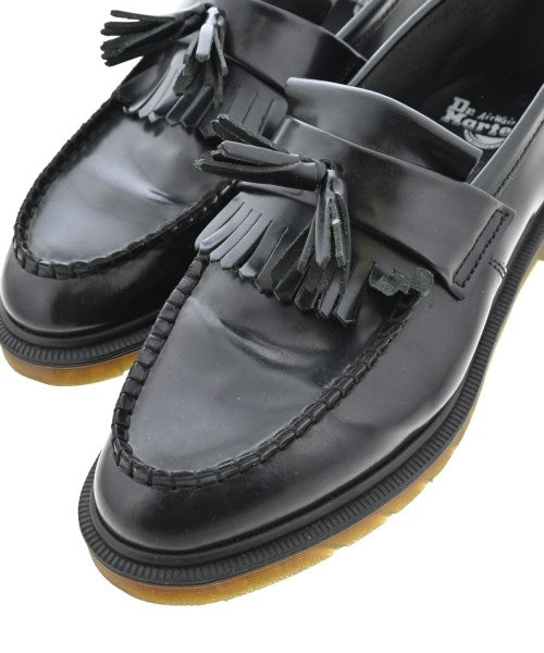 Dr.Martens รองเท้าสวมทางการ