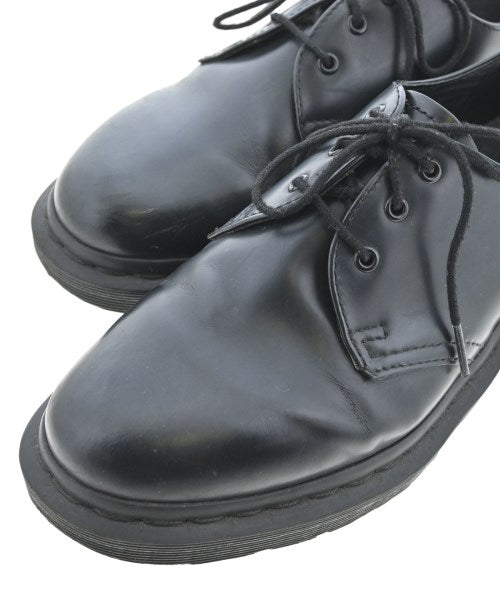 Dr.Martens รองเท้าสวมทางการ