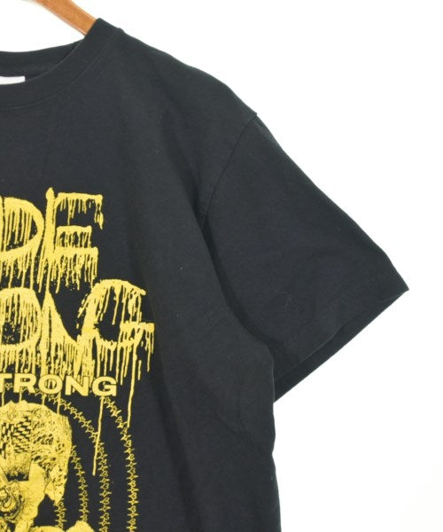 Dr.Martens เสื้อยืด/เสื้อท็อปส์