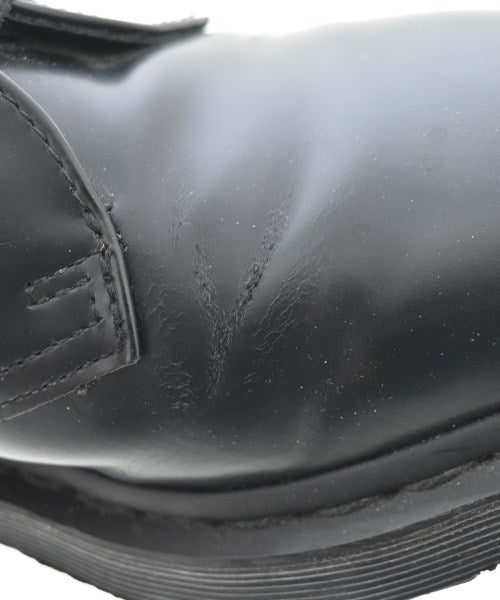 Dr.Martens รองเท้าสวมทางการ