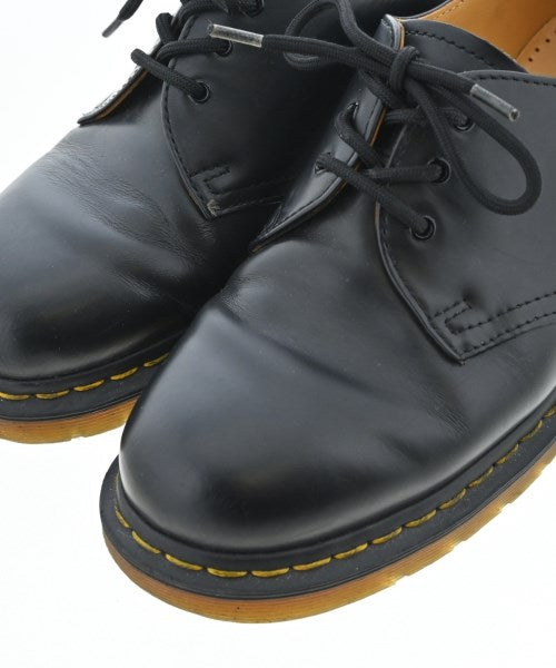 Dr.Martens รองเท้าสวมทางการ