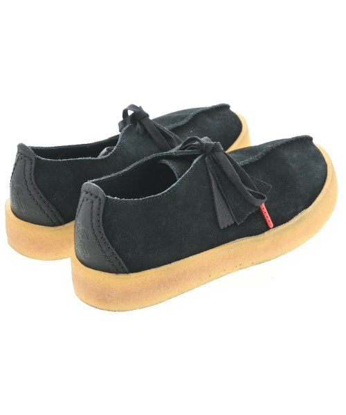 clarks รองเท้า อื่น