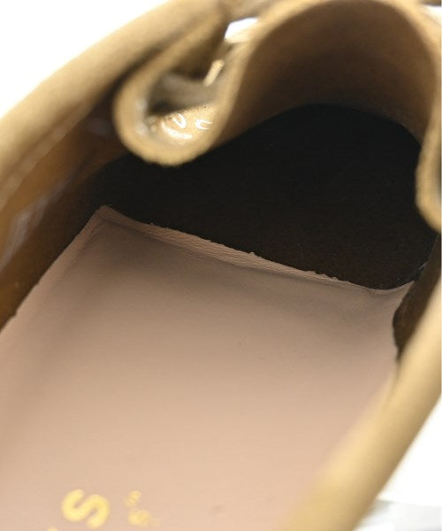 clarks รองเท้า อื่น