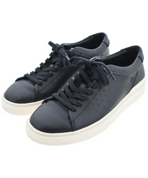 clarks รองเท้าผ้าใบ