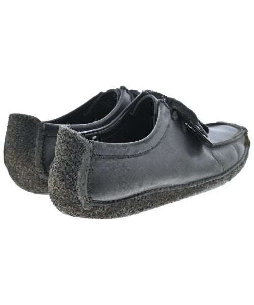 clarks รองเท้าบูท