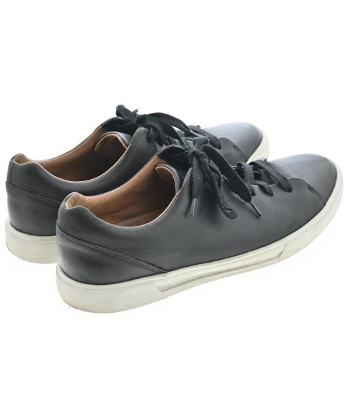 clarks รองเท้าผ้าใบ