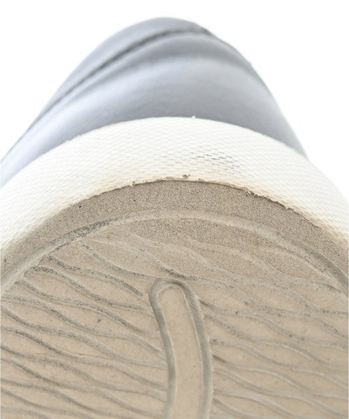 clarks รองเท้าผ้าใบ