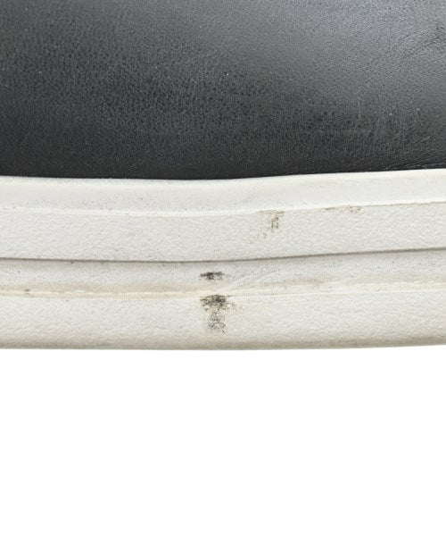 clarks รองเท้าผ้าใบ