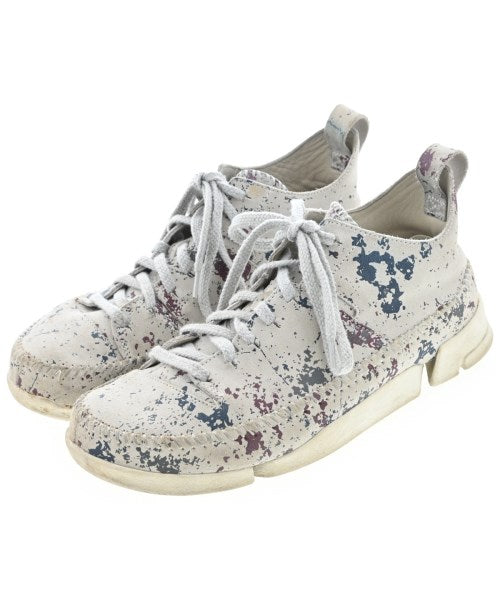 clarks รองเท้าผ้าใบ
