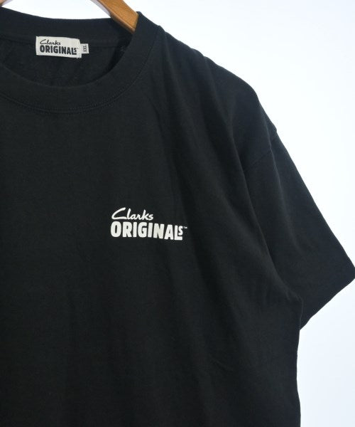 clarks เสื้อยืด/เสื้อท็อปส์