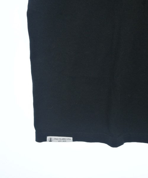 clarks เสื้อยืด/เสื้อท็อปส์