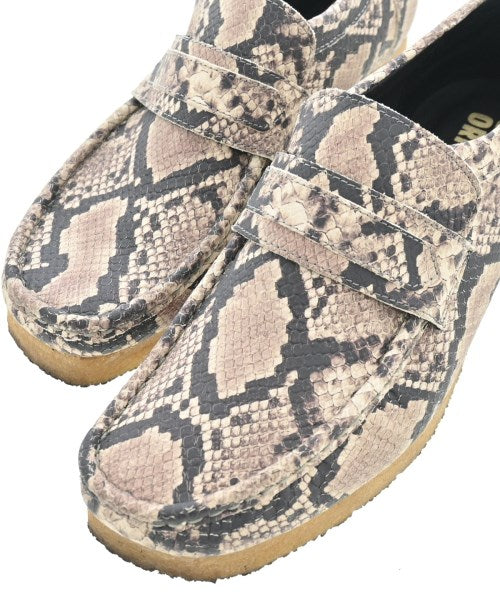 clarks รองเท้า อื่น