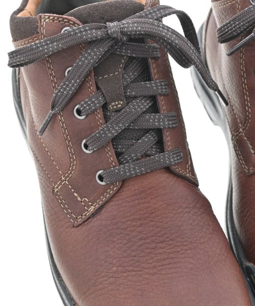 clarks รองเท้าบูท