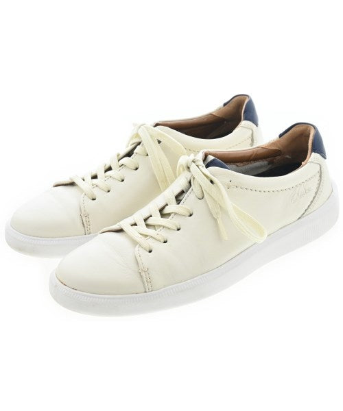 clarks รองเท้าผ้าใบ