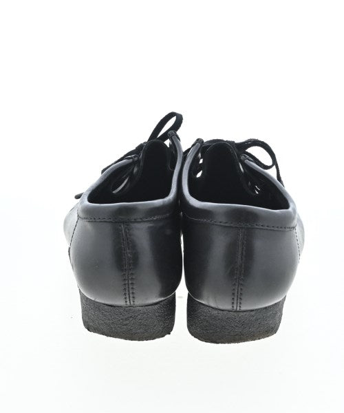 clarks รองเท้าผ้าใบ