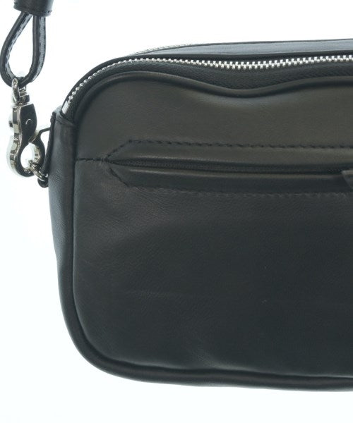 Y'saccs กระเป๋าสะพาย